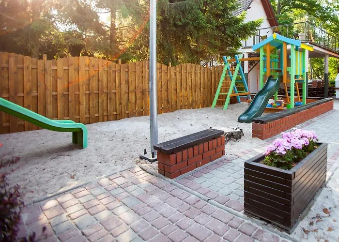 Angela I * 波别罗沃